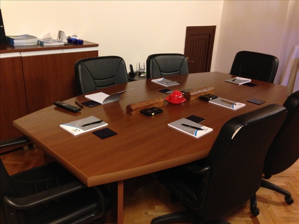 Beray Engineering Meeting Room